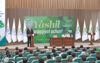Президентликка номзод Aбдушукур Хамзаев навоийлик сайловчилар билан учрашди
